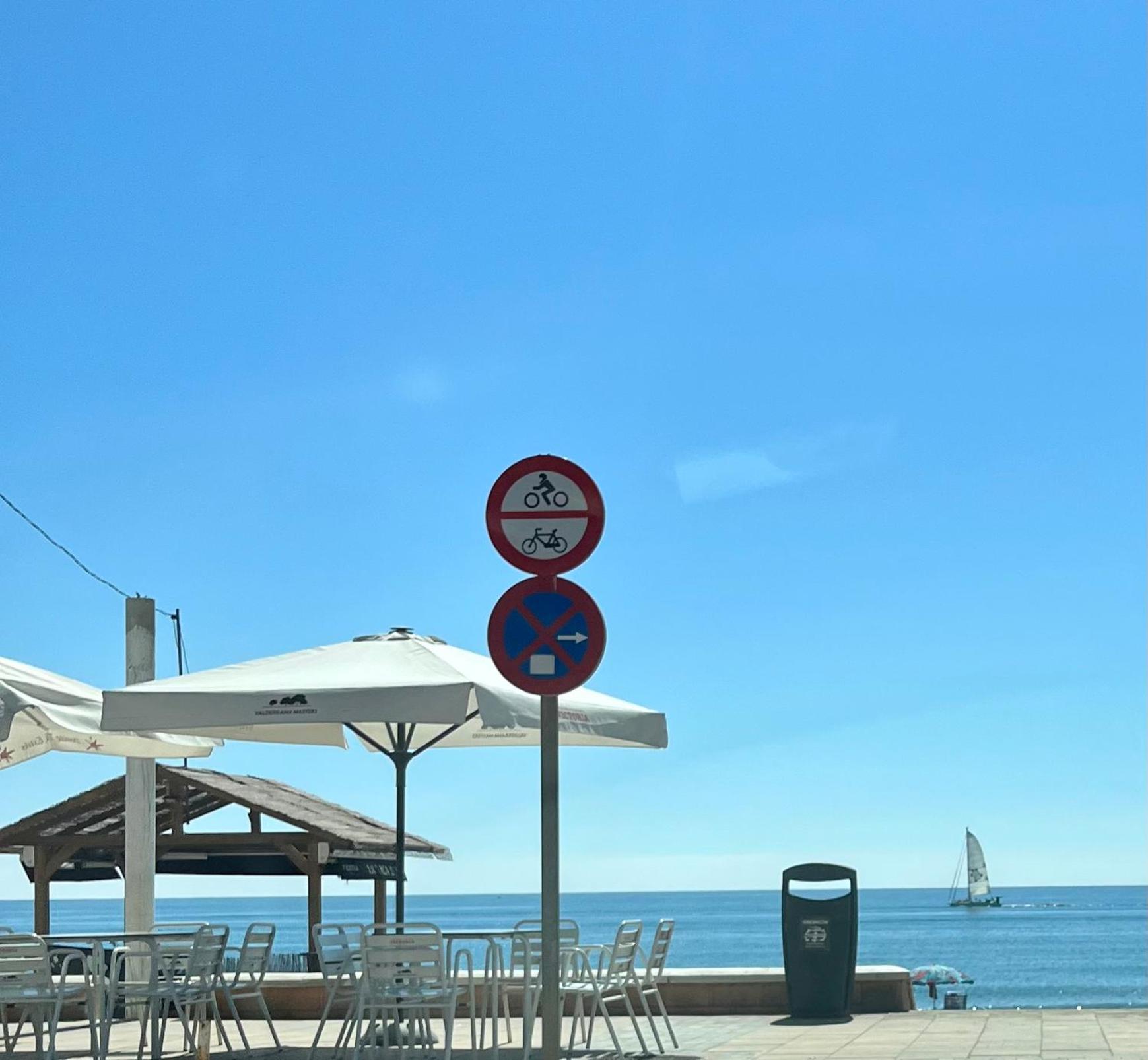 Apartamento De Playa Reformado Rincón de la Victoria Екстериор снимка