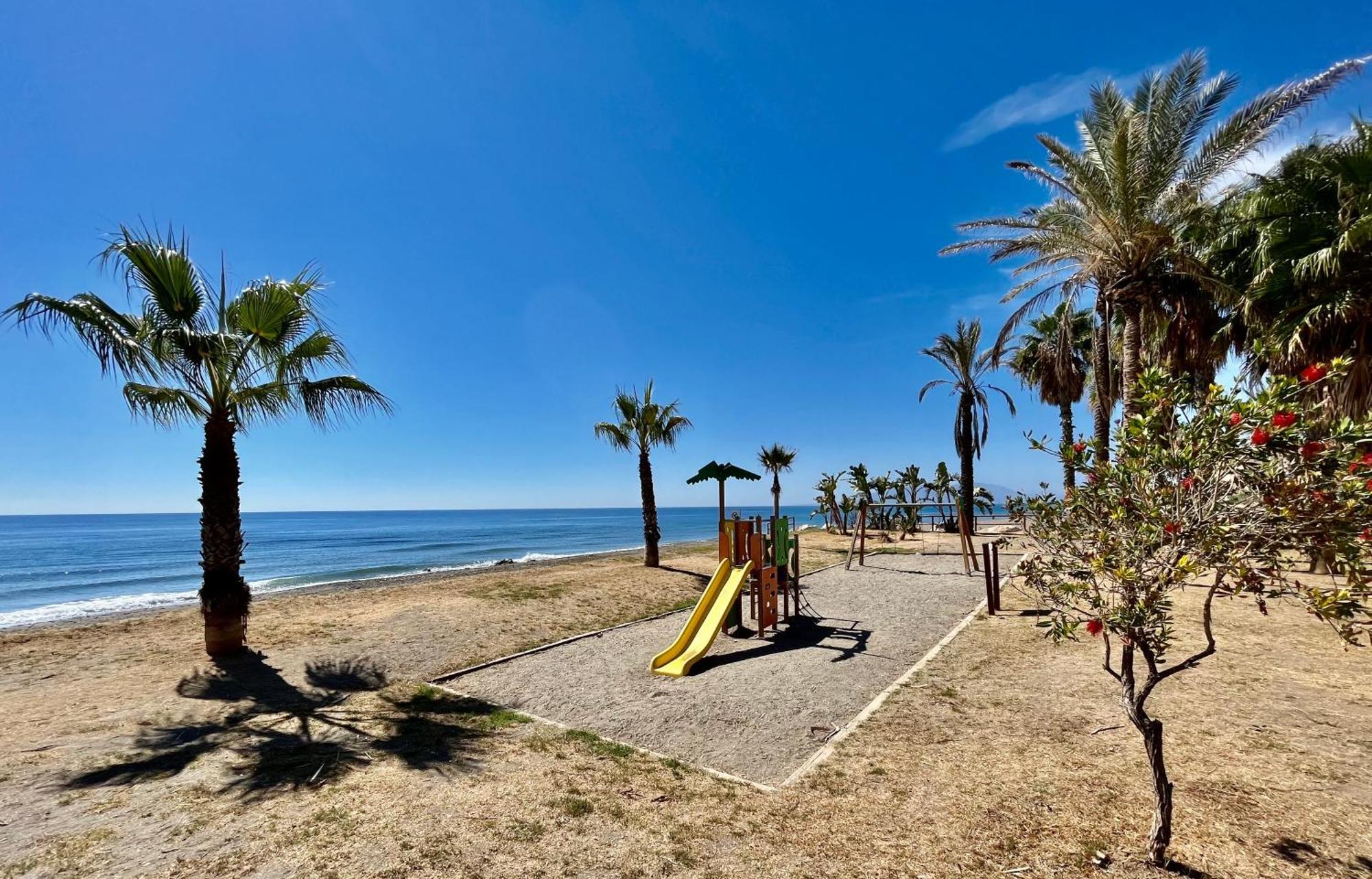 Apartamento De Playa Reformado Rincón de la Victoria Екстериор снимка