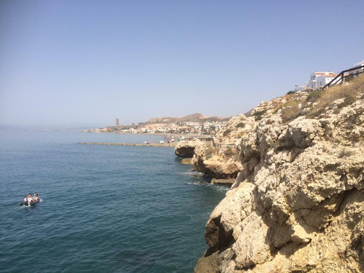 Apartamento De Playa Reformado Rincón de la Victoria Екстериор снимка